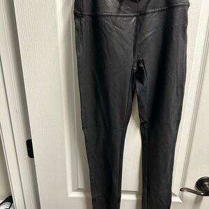 SPANX Charcoal Black Faux Leather Leggings size XL/NWOT 830